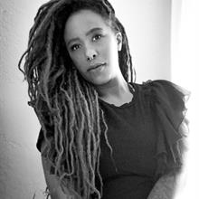 Sharri Holly