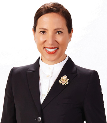 Photo of Eleni Kounalakis